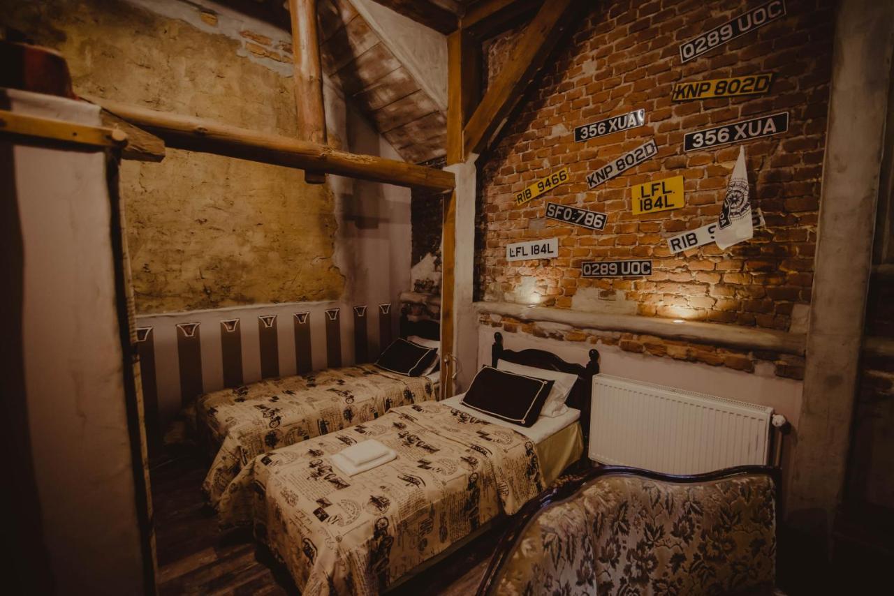 Dwor Boratyn Bed and Breakfast Exteriör bild