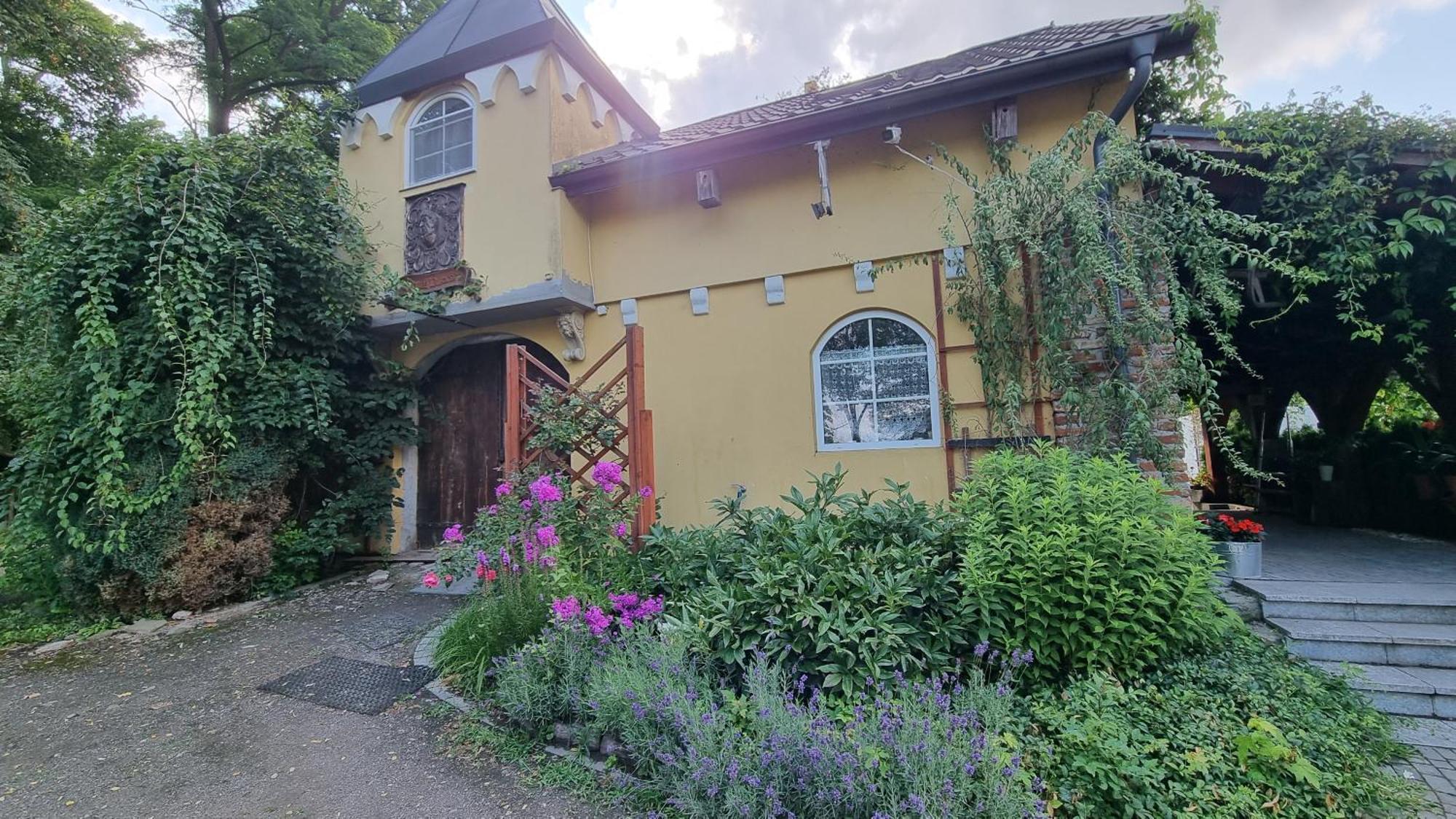 Dwor Boratyn Bed and Breakfast Exteriör bild